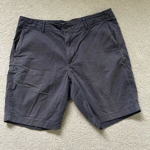Uniqlo Men's Gray Shorts